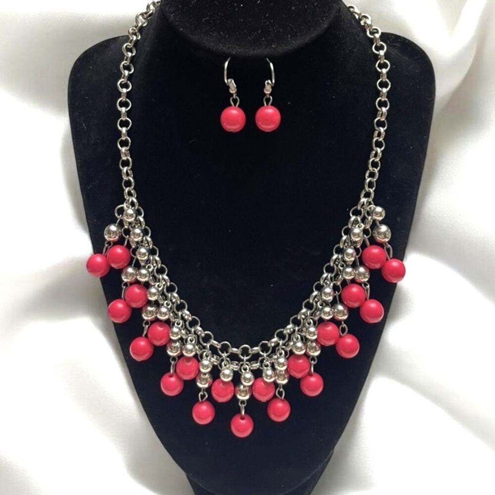 "Friday Night Fringe" Paparazzi Silver, Hot Pink Necklace & Earring Set-NWOT
